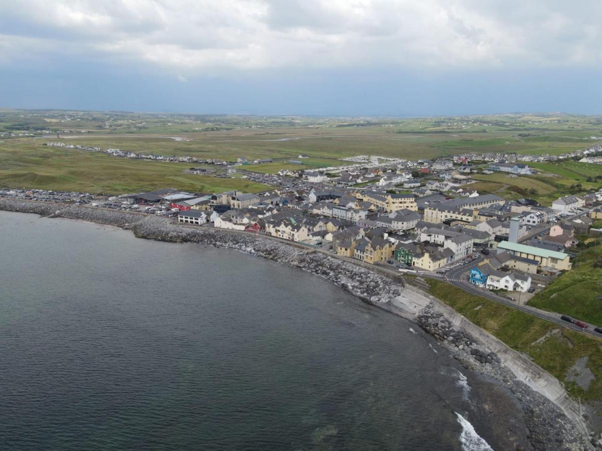 Lehinch Lodge Lahinch Eksteriør billede