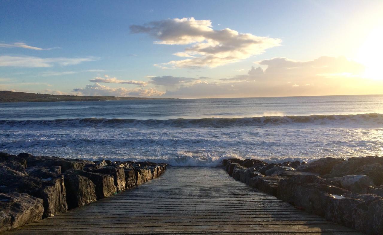 Lehinch Lodge Lahinch Eksteriør billede